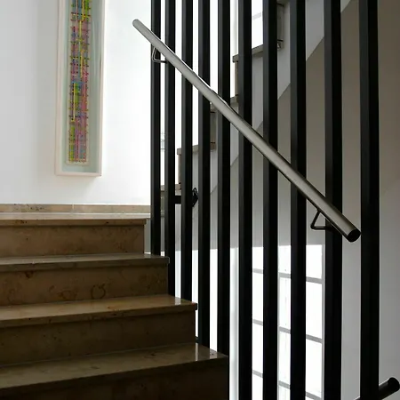 Burns Apartment Düsseldorf