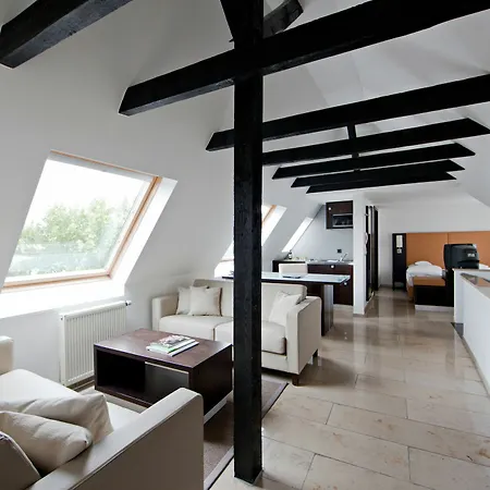Burns Apartment Düsseldorf